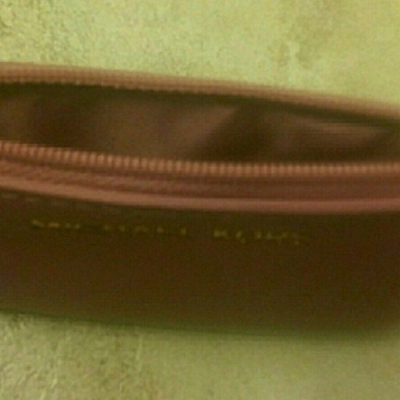 🆕️Michael Kors Signature Coin Purse - Picture 5 of 7